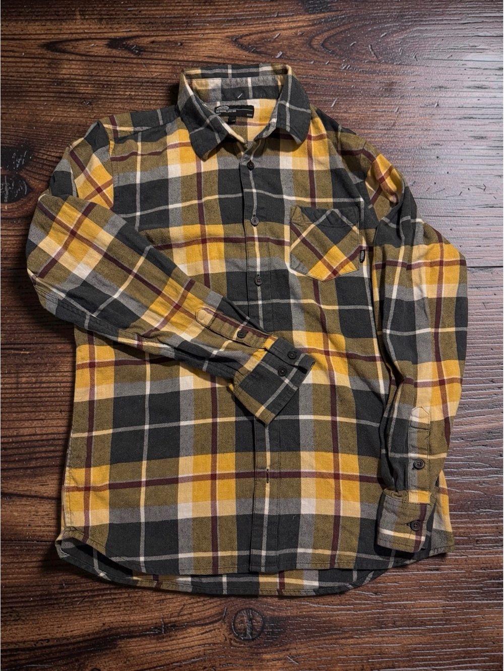 Vans Men's Medium Yellow and Black Plaid Button-Up Shirt